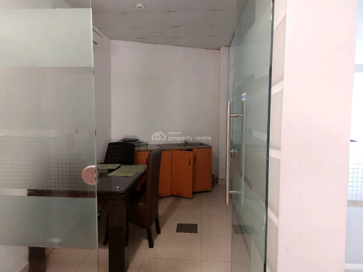 304sqm Office Space, Ligali Ayorinde Street, Victoria Island (vi), Lagos, Office Space for Rent