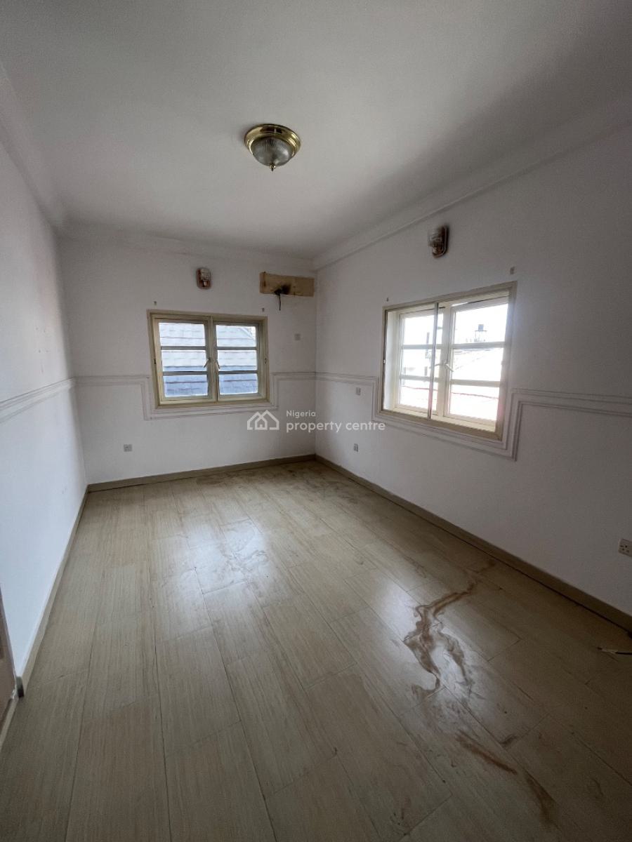 Standard 3 Bedroom Apartment, Osapa, Lekki, Lagos, Flat / Apartment for Rent