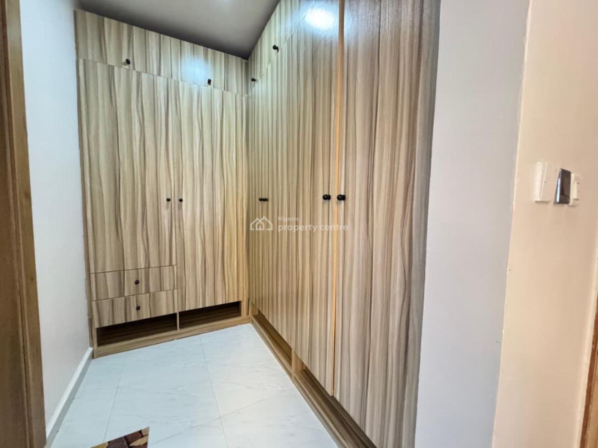 Luxury Cozy 3 Bedroom Furnished and Service Duplex with Pool, Spg Road, Ologolo, Lekki, Lagos, Terraced Duplex Short Let