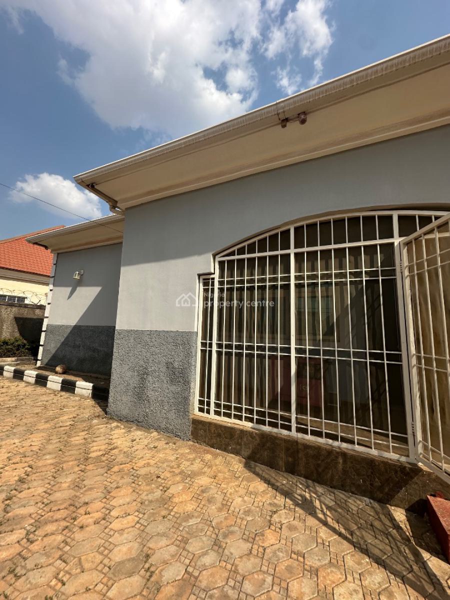 Excellent Spacious 3 Bedroom Bungalow, Lokogoma District, Abuja, Detached Bungalow for Rent