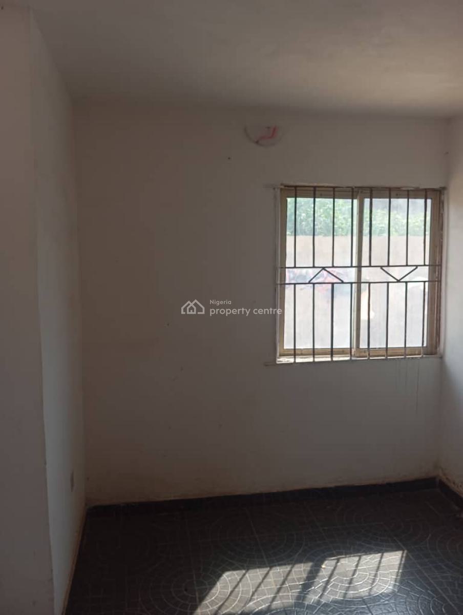 a Clean Room and Parlor Self Contain, Lucky Fiber Road, Ikorodu, Lagos, Flat / Apartment for Rent