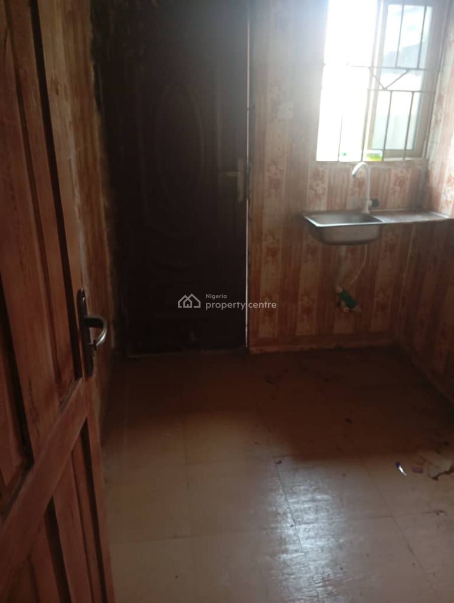 a Clean Room and Parlor Self Contain, Lucky Fiber Road, Ikorodu, Lagos, Flat / Apartment for Rent