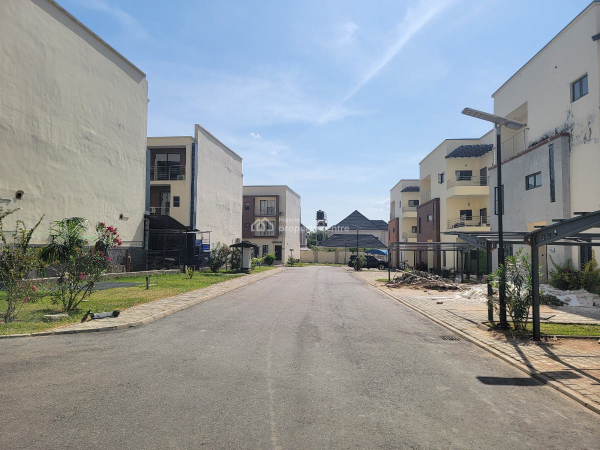 6 Bed Detached-duplex with 2 Bq (semi-finished), Apo, Abuja, Detached Duplex for Sale