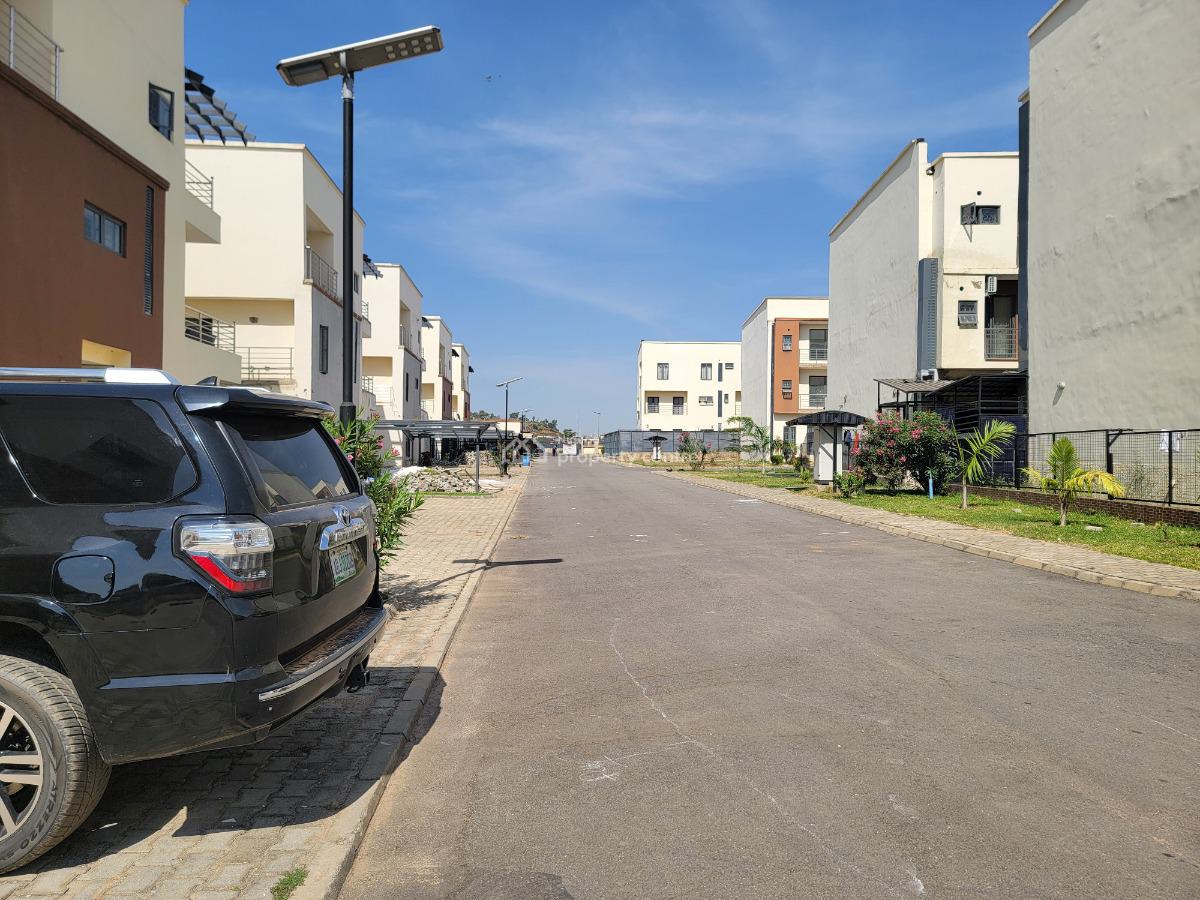 6 Bed Detached-duplex with 2 Bq (semi-finished), Apo, Abuja, Detached Duplex for Sale