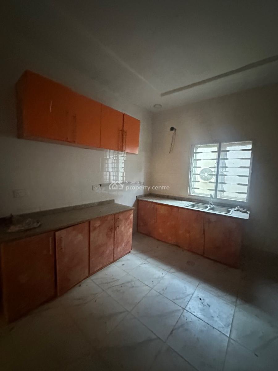 Excellent Spacious 3 Bedroom Apartment, Ipent, Lokogoma District, Abuja, House for Rent