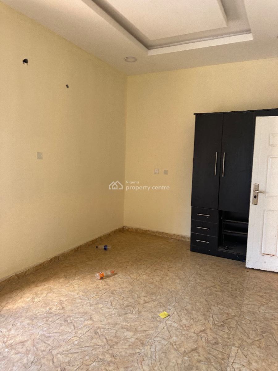 Excellent Spacious 3 Bedroom Apartment, Ipent, Lokogoma District, Abuja, House for Rent