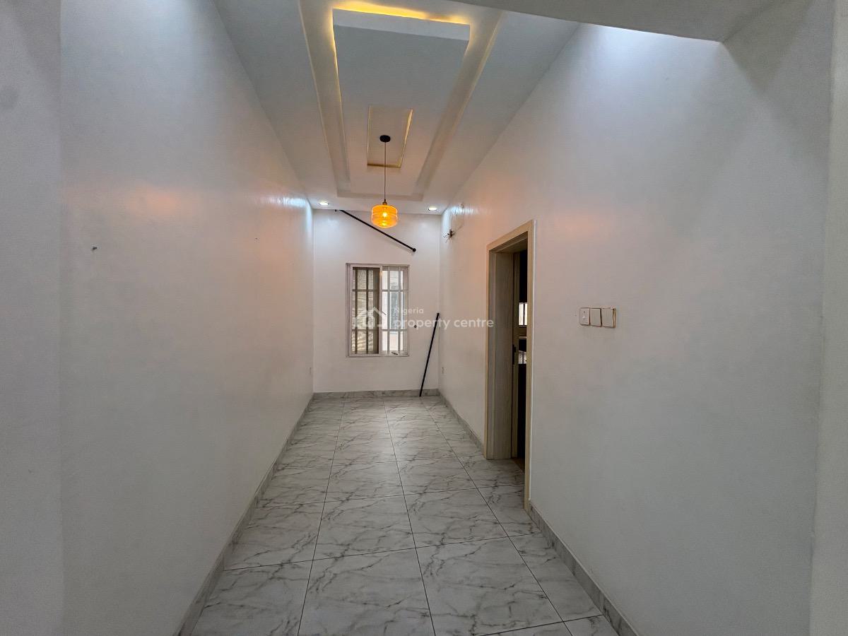 2 and 3 Bedroom Apartments Unfurnished, Ikate, Lekki, Lagos, Flat / Apartment for Rent