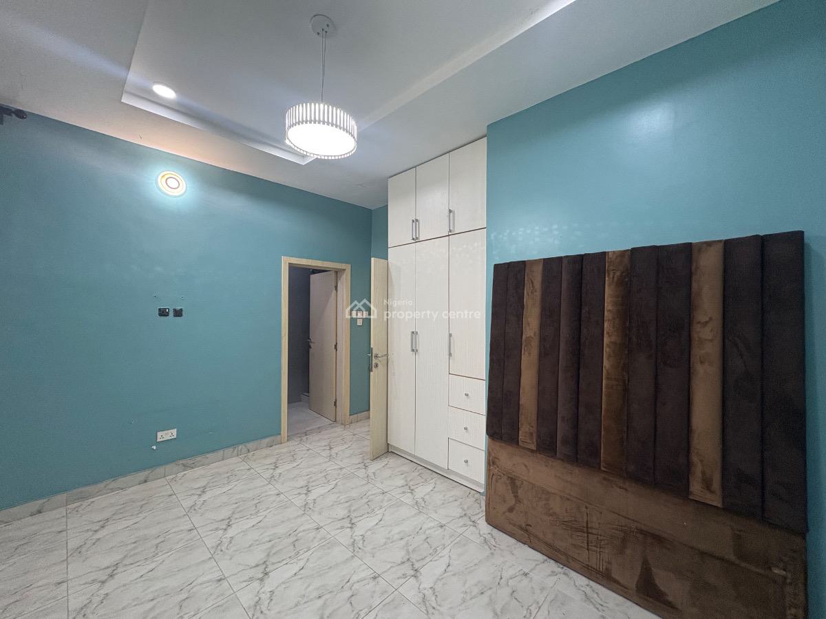 2 and 3 Bedroom Apartments Unfurnished, Ikate, Lekki, Lagos, Flat / Apartment for Rent