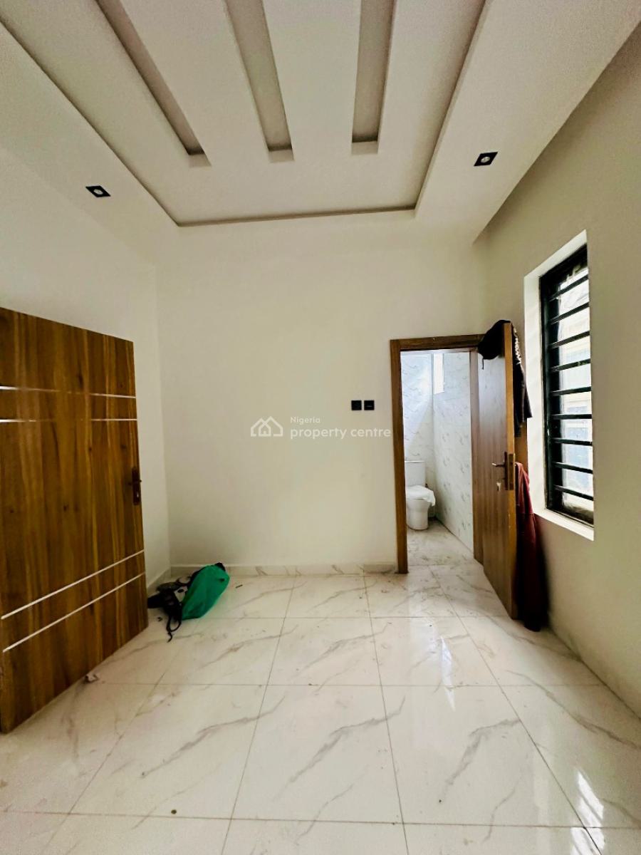 Spaciously Built 4 Bedroom Fully Detached Duplex with Bq in an Estate, Perfect Investment Property, a Perfect Home for You and Your Family, Magodo, Lagos, Detached Duplex for Sale