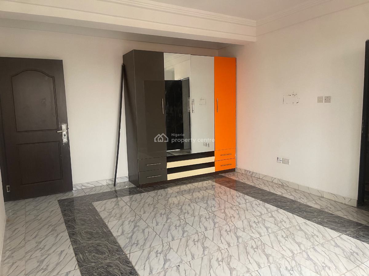 Vacant 3 Bedroom Apartment on First Floor, Osapa, Lekki, Lagos, Flat / Apartment for Sale