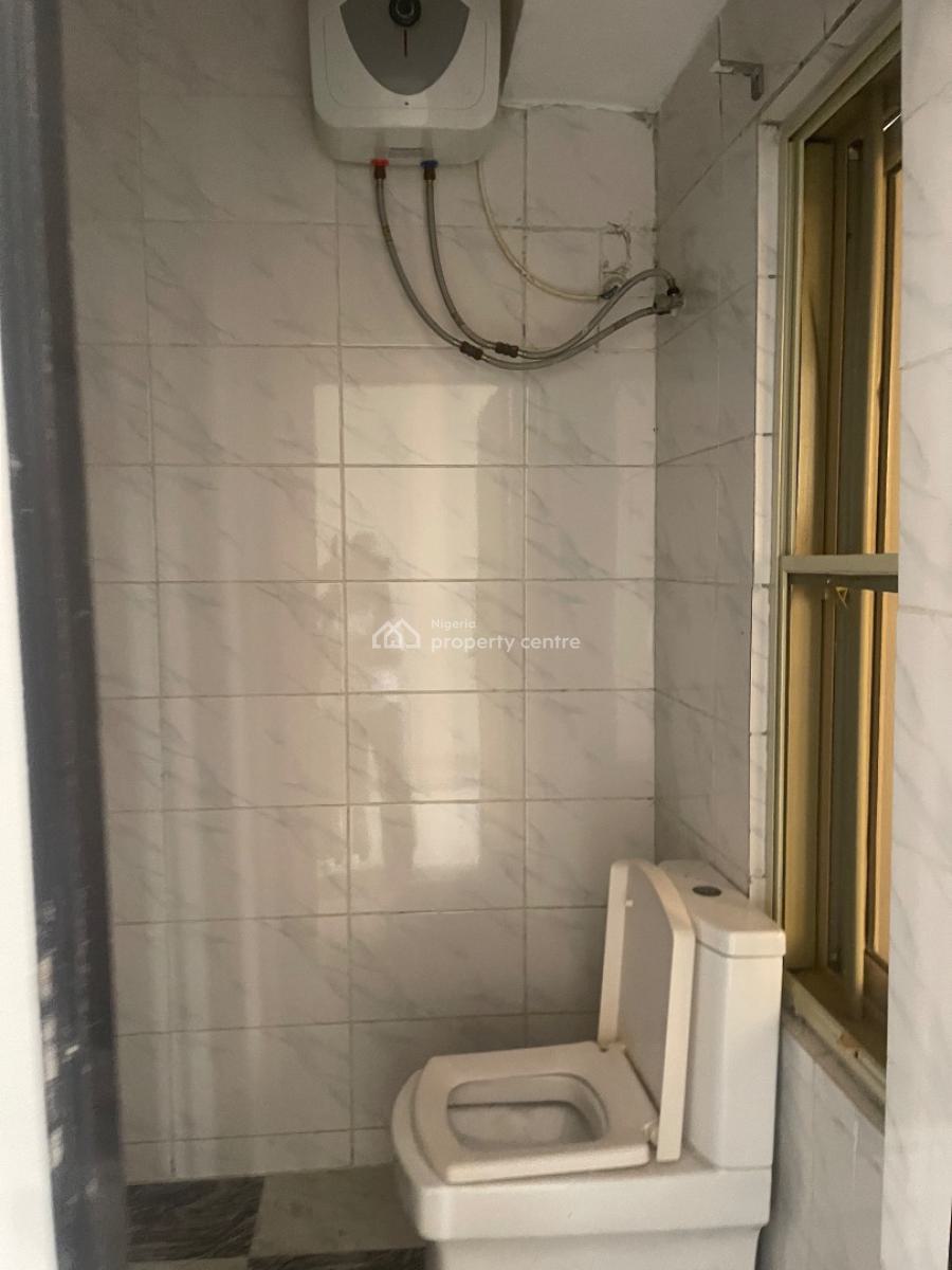 Vacant 3 Bedroom Apartment on First Floor, Osapa, Lekki, Lagos, Flat / Apartment for Sale