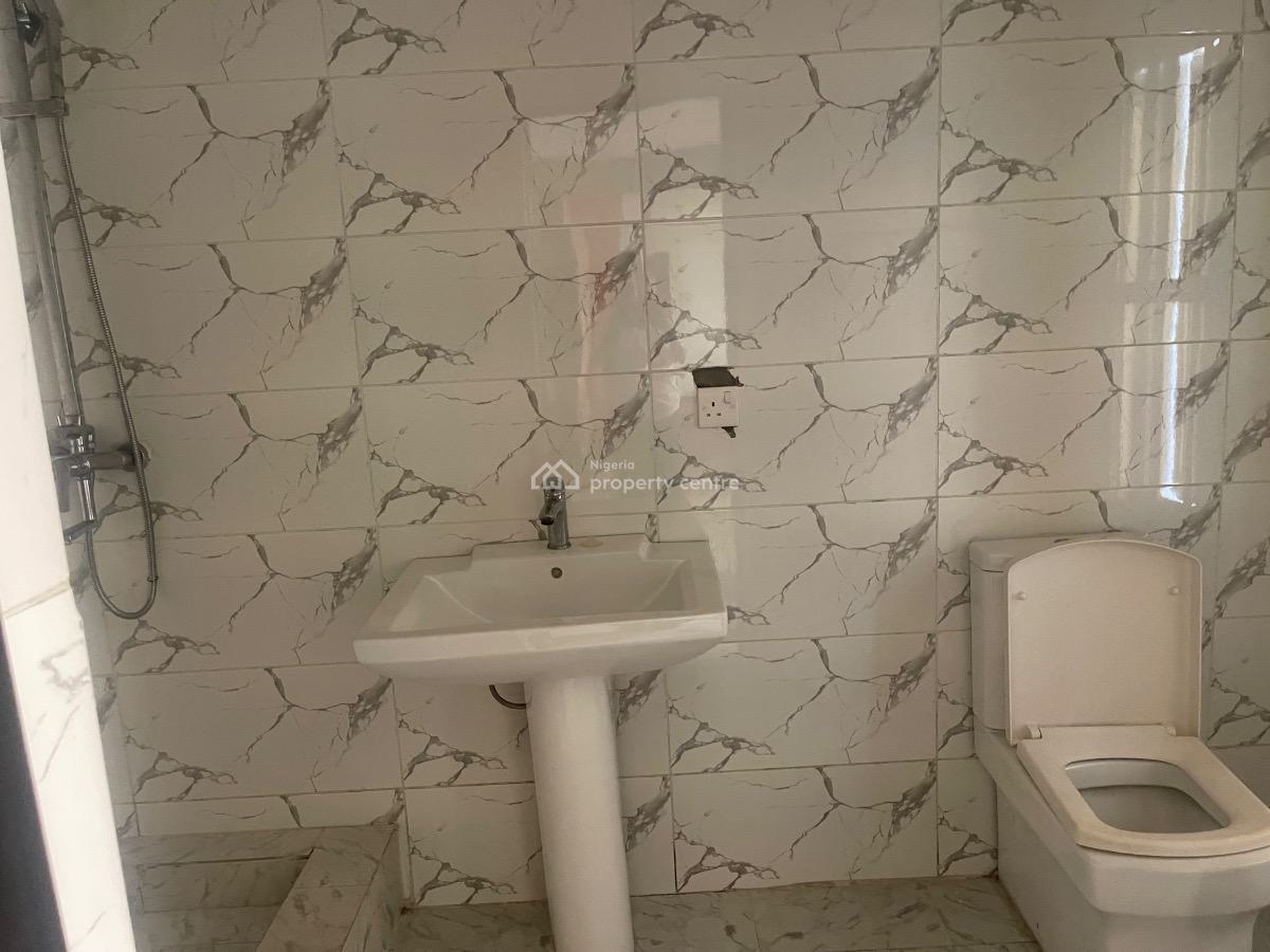 Vacant 3 Bedroom Apartment on First Floor, Osapa, Lekki, Lagos, Flat / Apartment for Sale