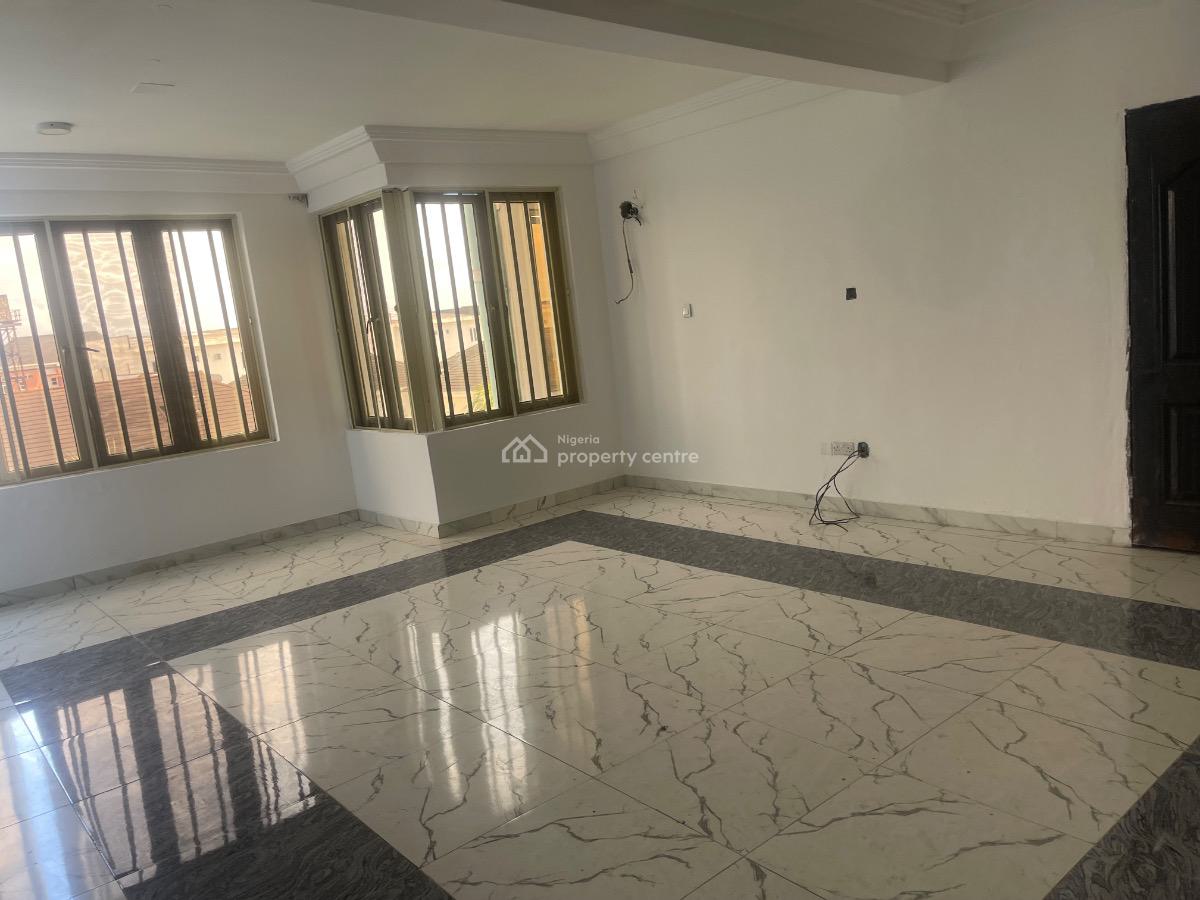 Vacant 3 Bedroom Apartment on First Floor, Osapa, Lekki, Lagos, Flat / Apartment for Sale