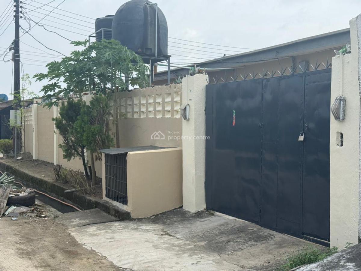 Beautiful Spacious Standard 3bedrooms Bungalow in a Secured Estate, Abraham Adesanya Estate, Ajah, Lagos, Flat / Apartment for Rent