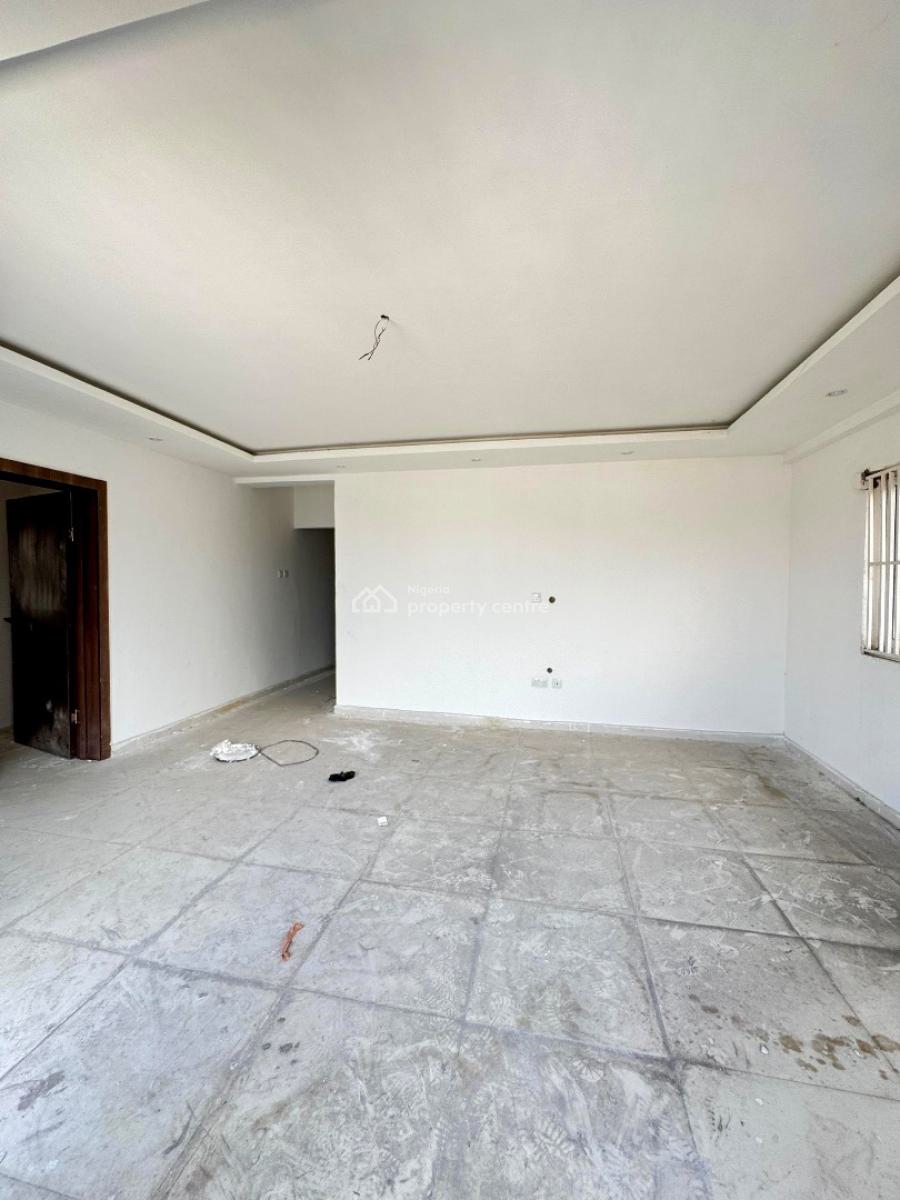 Lovely 3 Bedroom Apartment in a Serene Environment, Ideal for Investment and Cashflow Generation, Also Perfect Family Home, Surulere, Lagos, Block of Flats for Sale