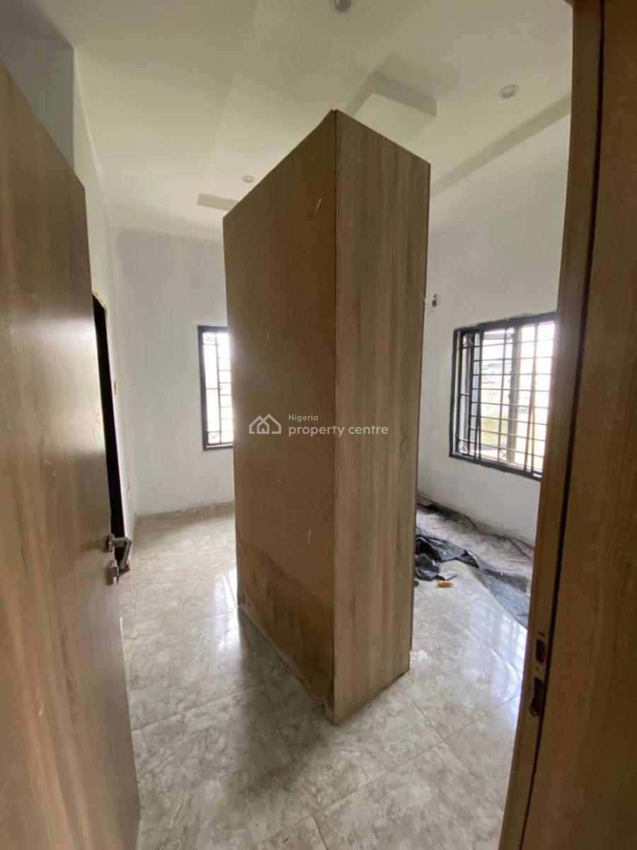 One(1) Bedroom and Two Bedrooms Flat, Penthouse with Balconies, Aiben Estate By Aco, Airport Road, Lugbe District, Abuja, Flat / Apartment for Rent