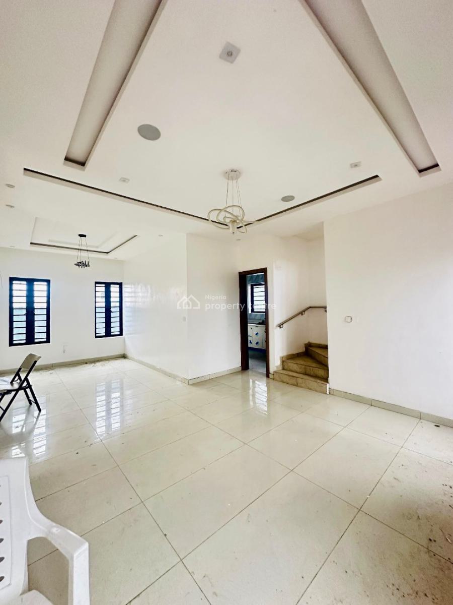 Beautifully Built 5 Bedroom Fully Detached Duplex with Bq, Ogudu, Lagos, Detached Duplex for Sale