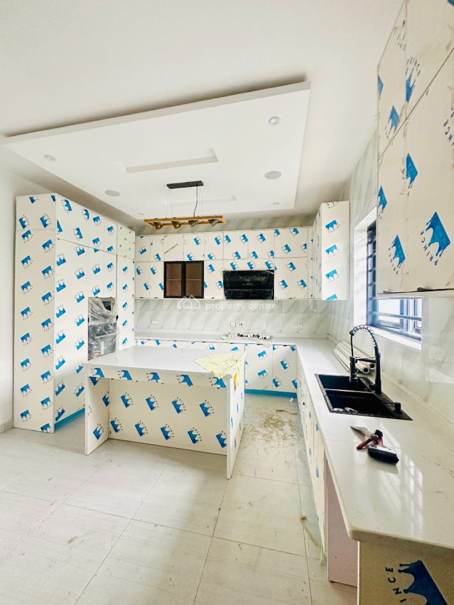 Beautifully Built 5 Bedroom Fully Detached Duplex with Bq, Ogudu, Lagos, Detached Duplex for Sale