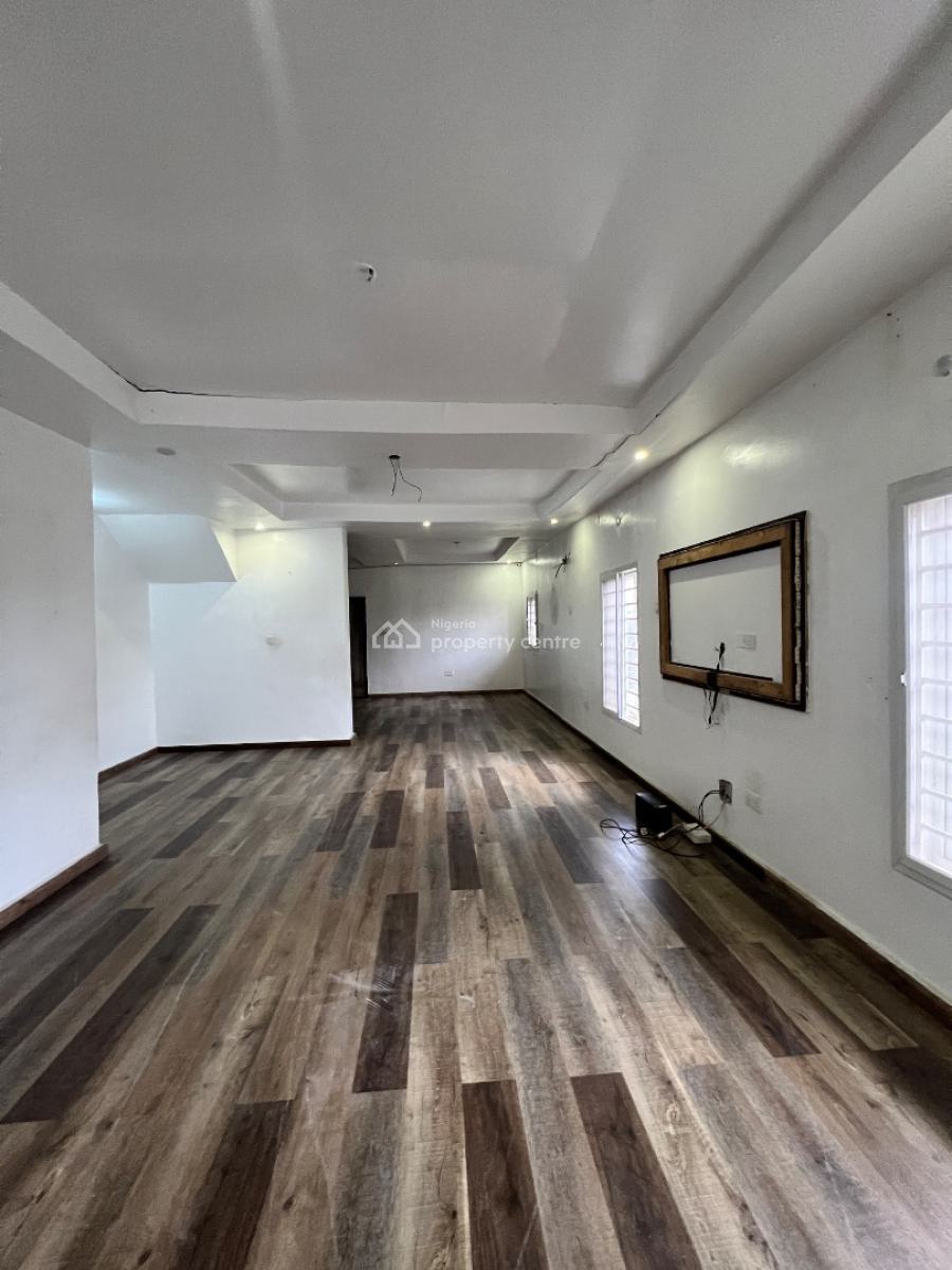 Lovely 4 Bedroom Semi Detached, Chevron Alternative, Lekki Phase 1, Lekki, Lagos, Semi-detached Duplex for Sale