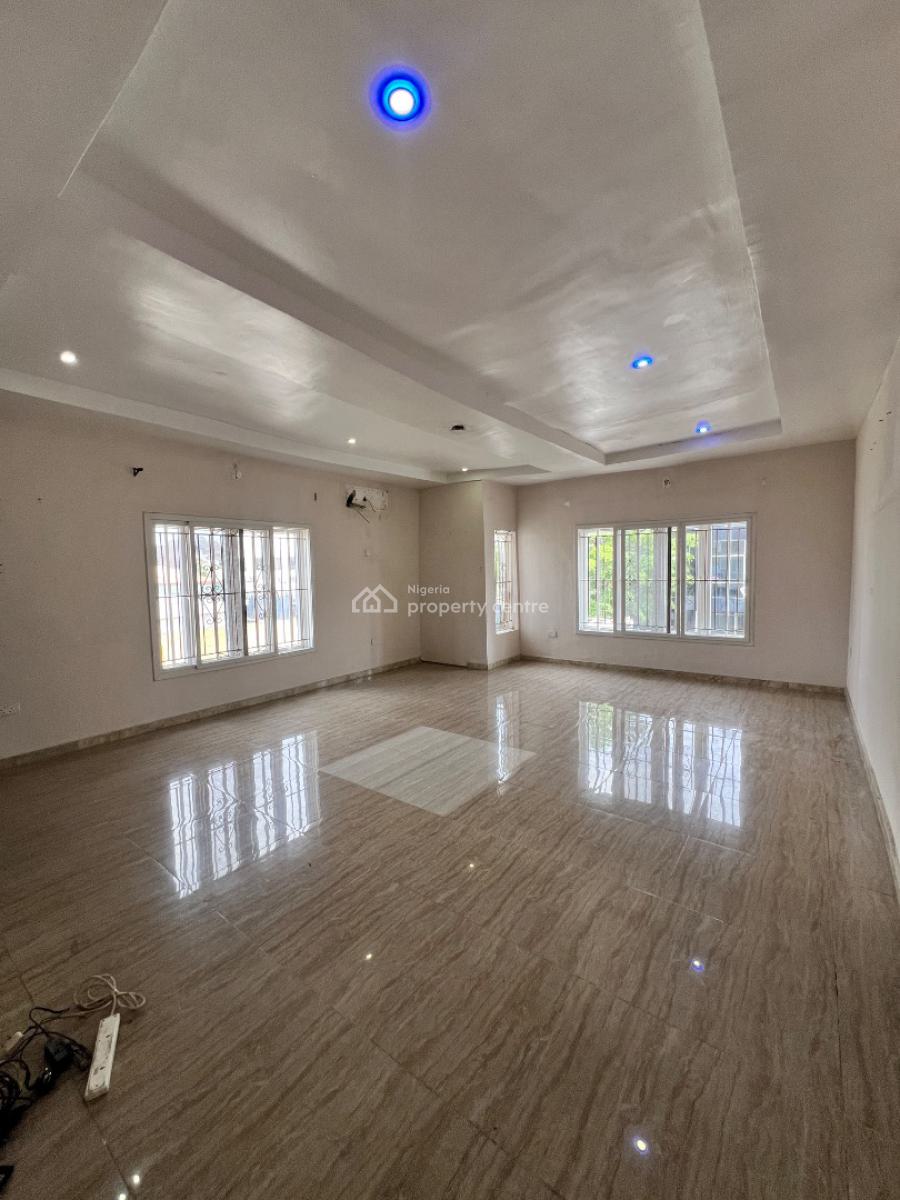 Lovely 4 Bedroom Semi Detached, Chevron Alternative, Lekki Phase 1, Lekki, Lagos, Semi-detached Duplex for Sale