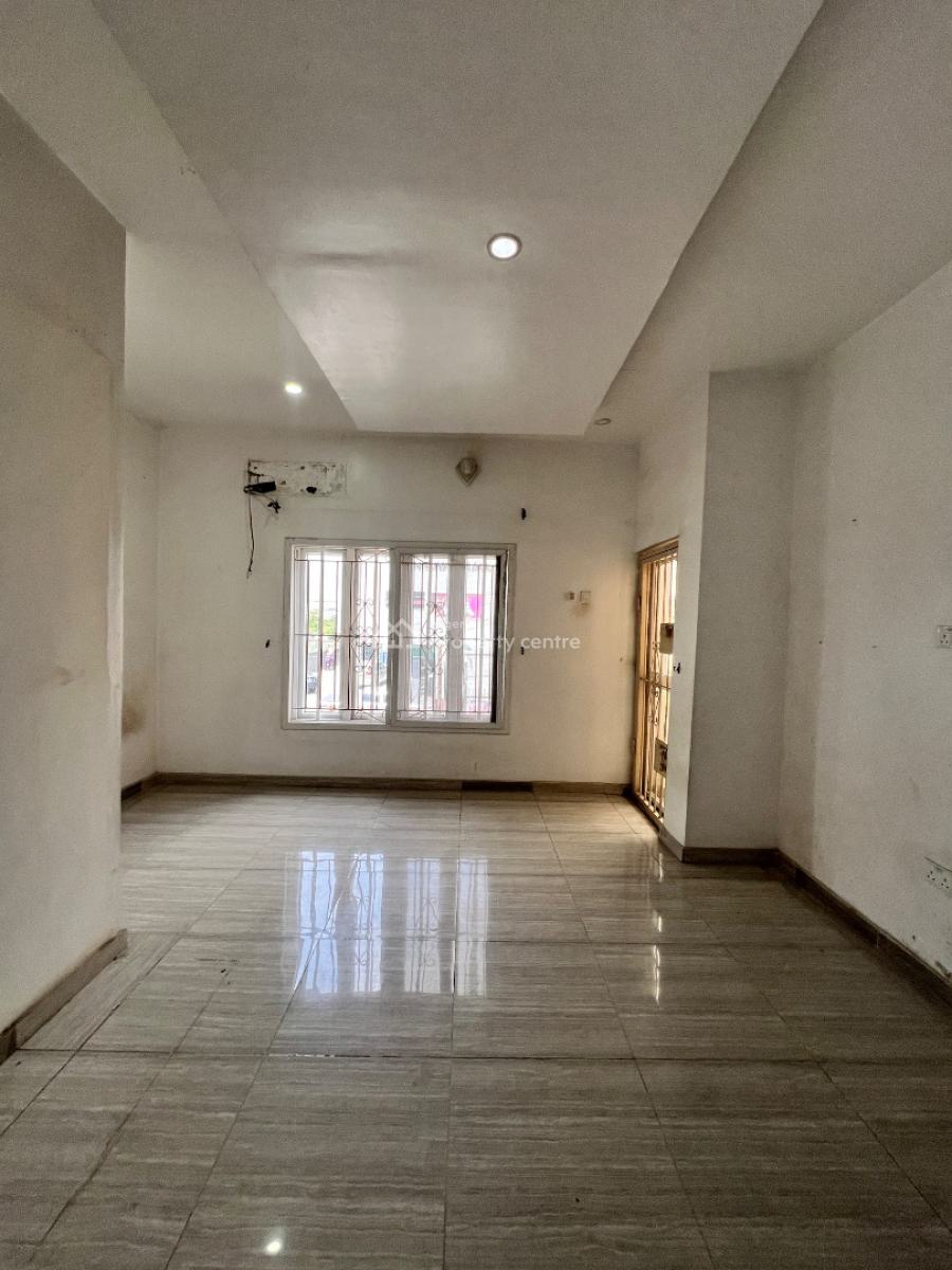 Lovely 4 Bedroom Semi Detached, Chevron Alternative, Lekki Phase 1, Lekki, Lagos, Semi-detached Duplex for Sale