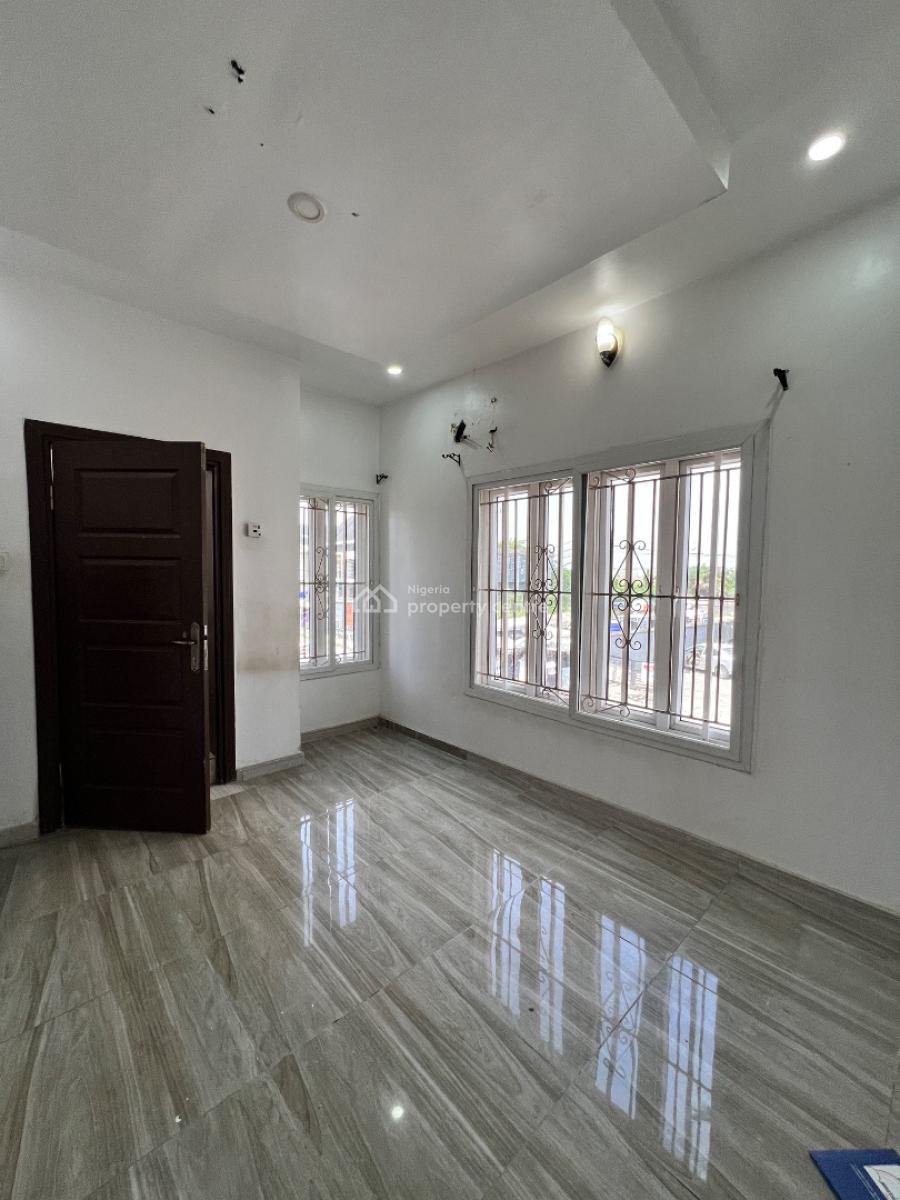 Lovely 4 Bedroom Semi Detached, Chevron Alternative, Lekki Phase 1, Lekki, Lagos, Semi-detached Duplex for Sale