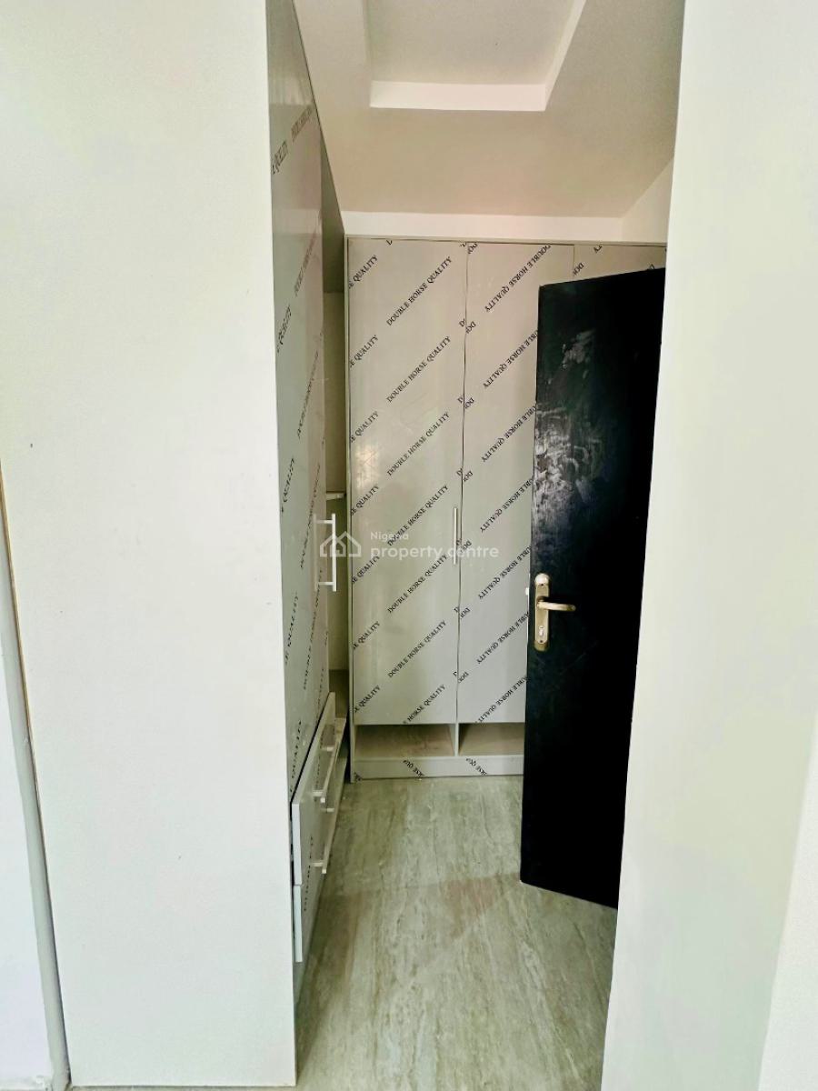 Astonishing 3 Bedroom Apartments in a Secured and Prime Location, Perfect Cashflow Generating Asset and Family Home, Ikeja, Lagos, House for Sale