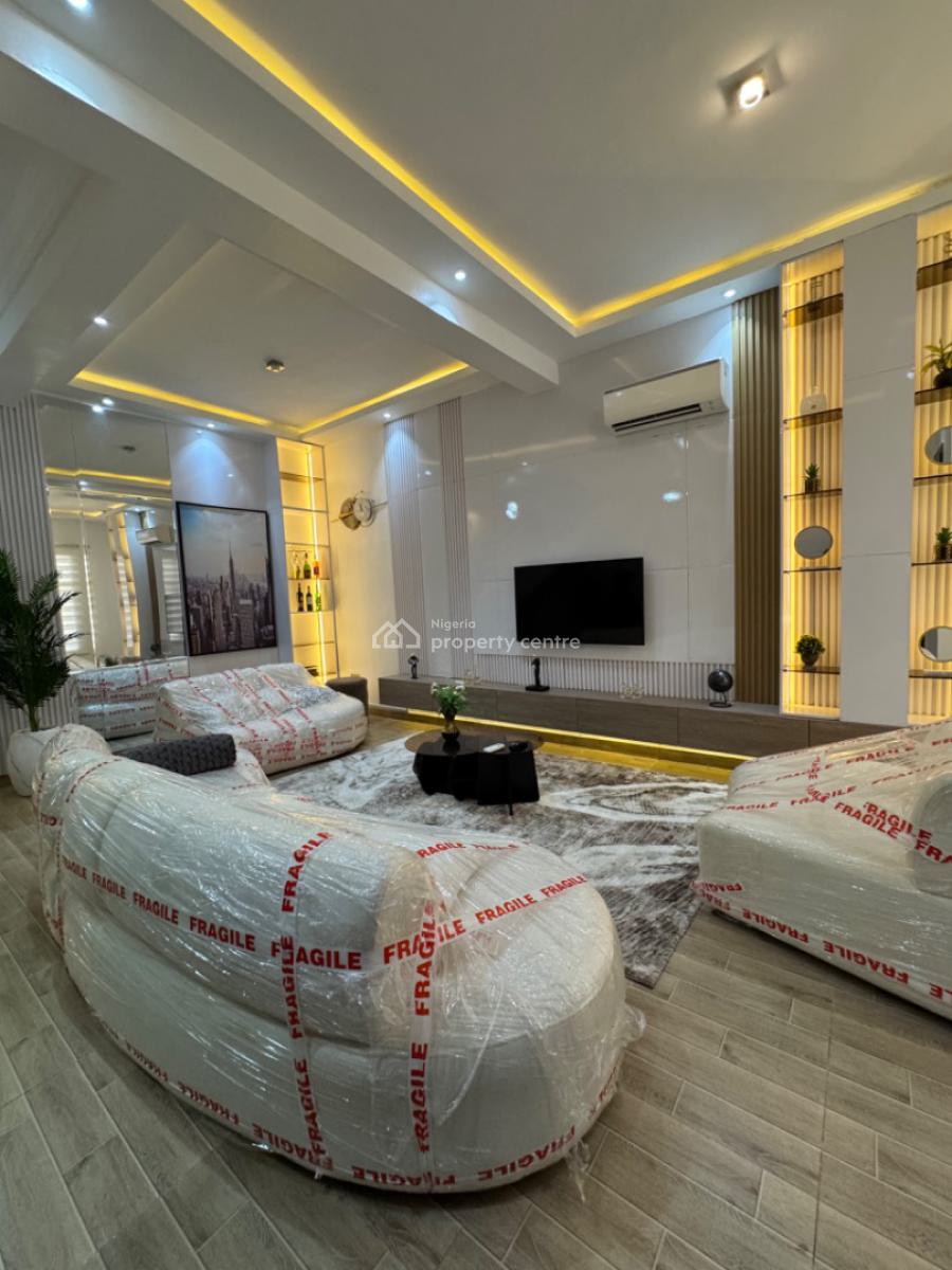 2 Bedroom Flat, Adebisi Ladejobi, Lekki Phase 1, Lekki, Lagos, Flat / Apartment for Sale