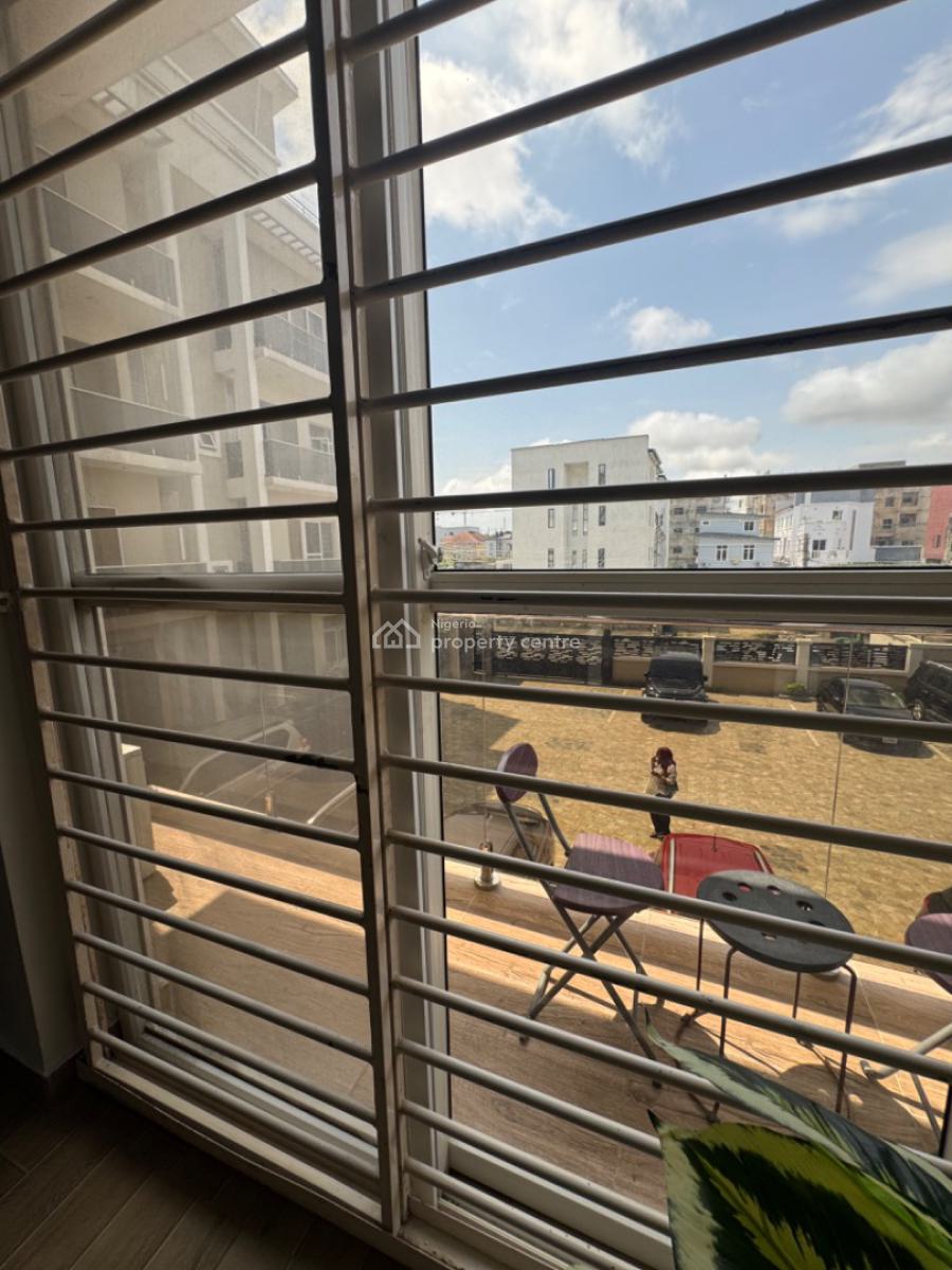 2 Bedroom Flat, Adebisi Ladejobi, Lekki Phase 1, Lekki, Lagos, Flat / Apartment for Sale