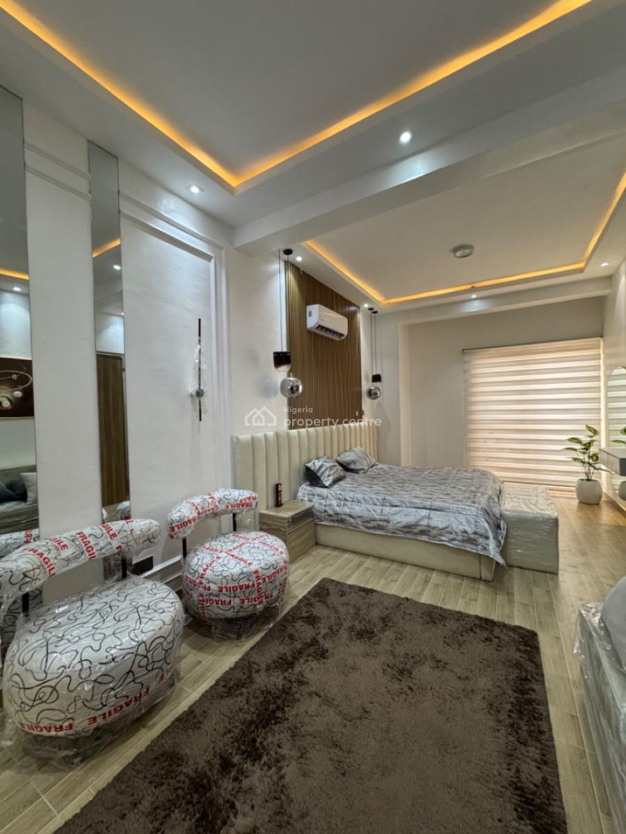 2 Bedroom Flat, Adebisi Ladejobi, Lekki Phase 1, Lekki, Lagos, Flat / Apartment for Sale