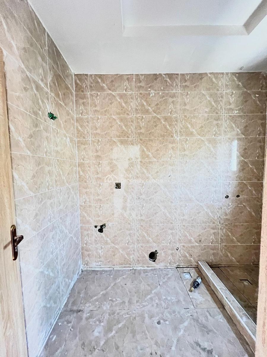 Luxury & Very Spacious 3 Bedroom Penthouse with Elevator, Lekki Phase 1, Lekki, Lagos, House for Rent