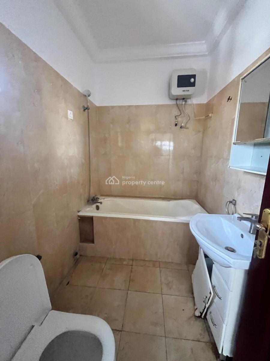 Standard 3bed Apartment, Osapa, Lekki, Lagos, Flat / Apartment for Rent