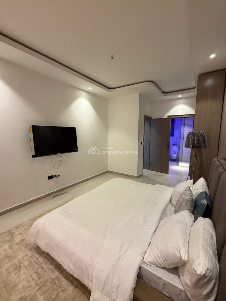 Beautiful 2bedroom Flat, Lekki Phase 1, Lekki, Lagos, Block of Flats for Sale