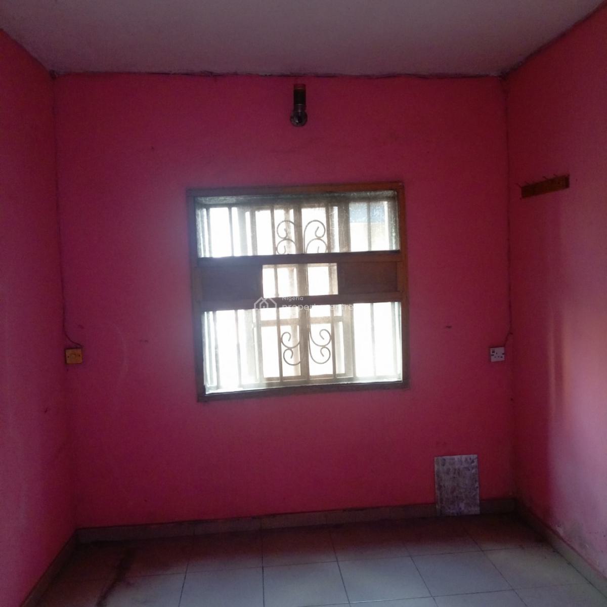 Spacious Mini Flat Upstairs in Surulere, Off Lawanson Road Surulere Lagos, Lawanson, Surulere, Lagos, Mini Flat (room and Parlour) for Rent