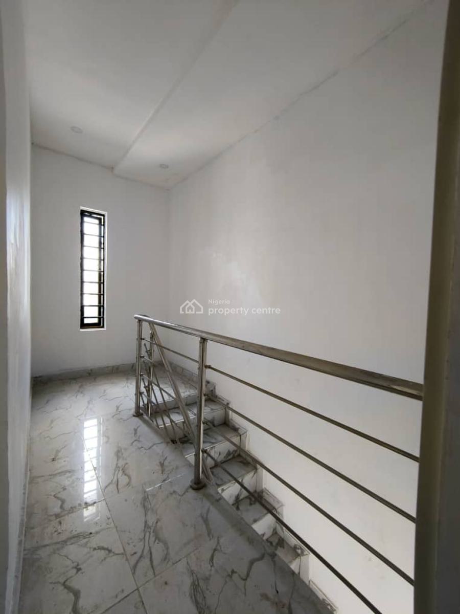Luxury 2 Bedroom Terrace Duplex Plus Bq  in Chevron., Chevron, Lekki, Lagos, Terraced Duplex for Sale