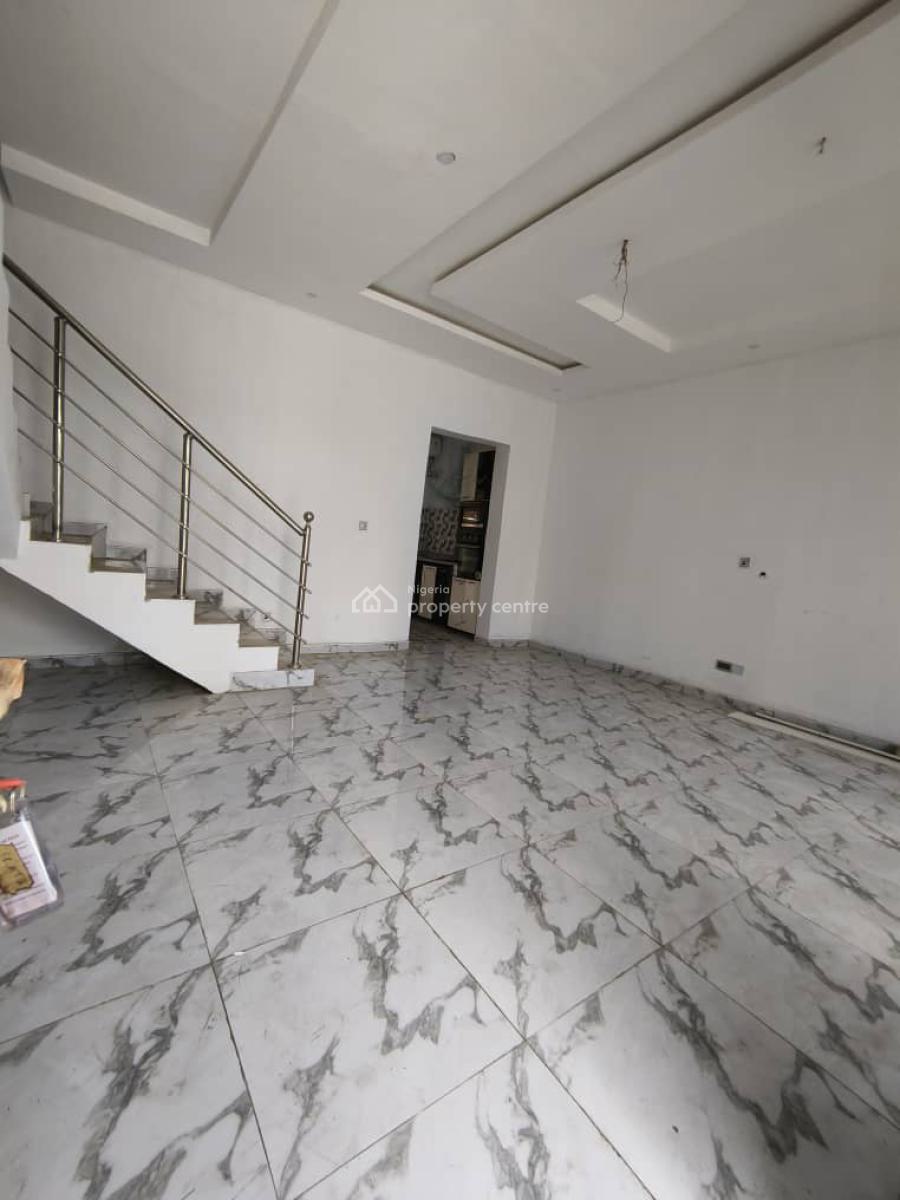 Luxury 2 Bedroom Terrace Duplex Plus Bq  in Chevron., Chevron, Lekki, Lagos, Terraced Duplex for Sale