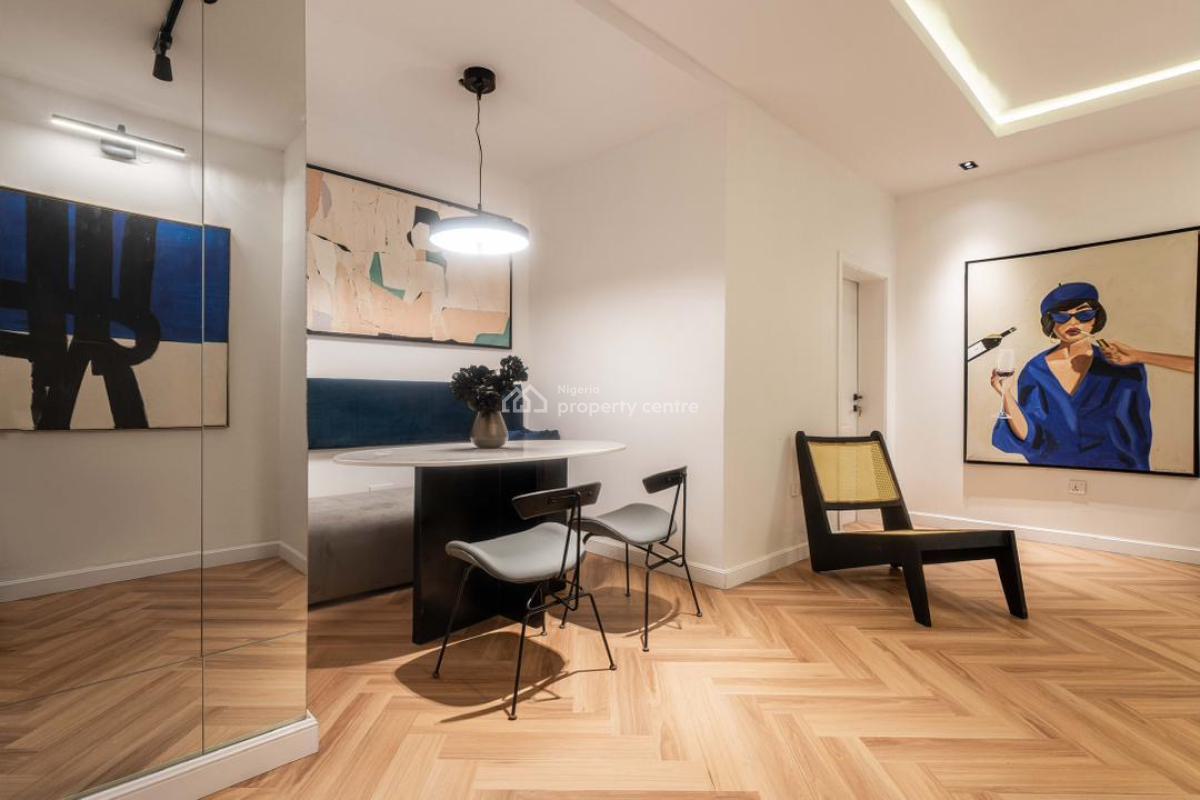 Beautiful 2 Bedroom Apartment, Lekki Phase 1, Lekki, Lagos, Flat / Apartment Short Let