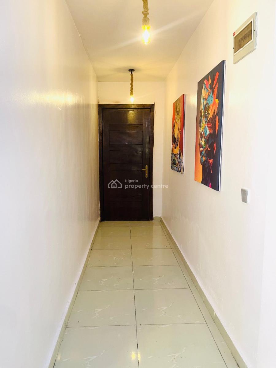 Highrise 1 Bedroom with Ps5 and Swimming Pool, Ikate, Lekki, Lagos, Mini Flat (room and Parlour) Short Let