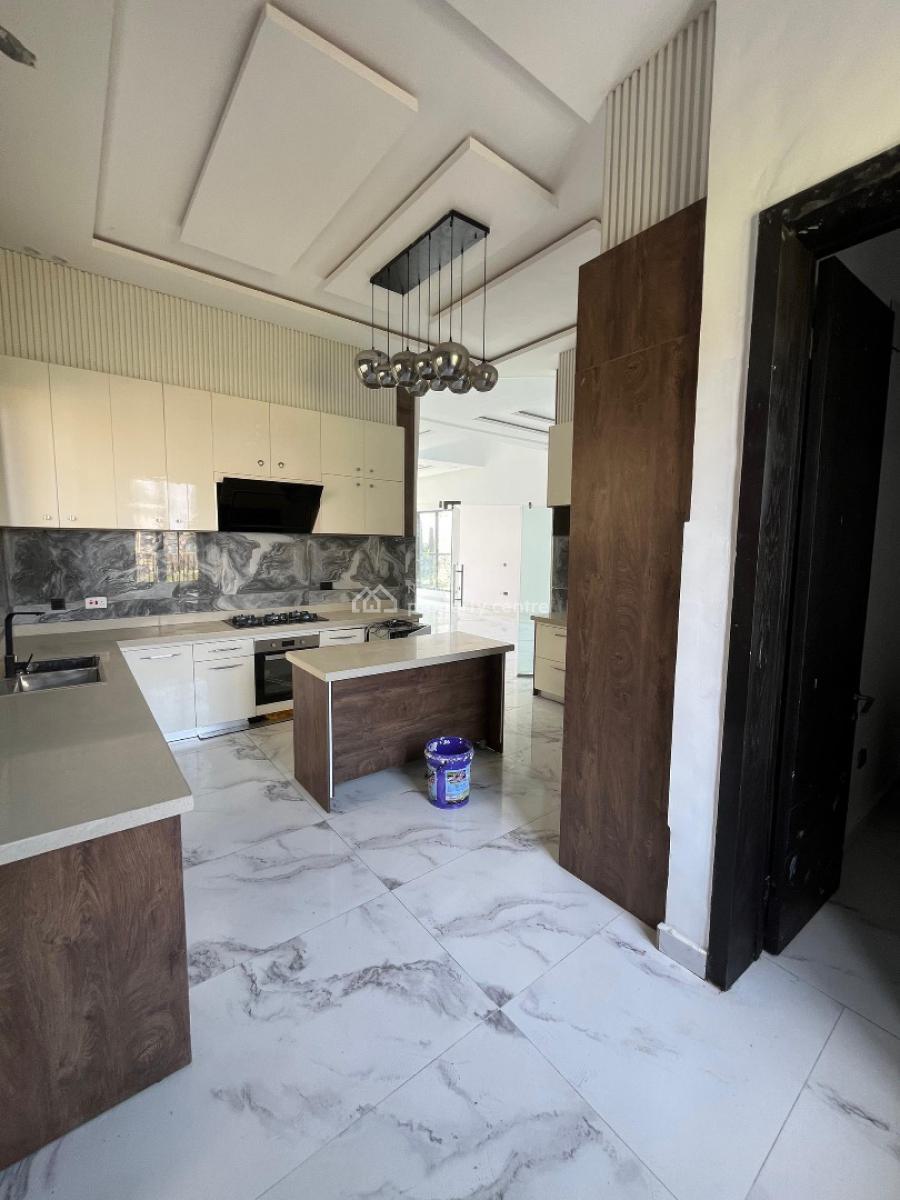 5 Bedroom Exquisite Home, Osapa, Lekki, Lagos, Detached Duplex for Sale