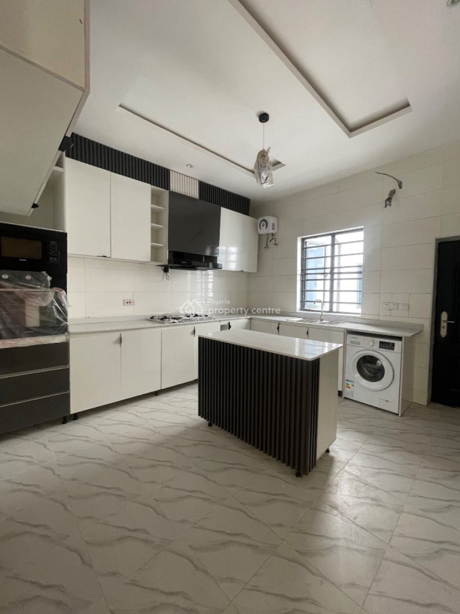 4 Bedroom Semi-detached Duplex + Bq in a Communal Living Space, Situated in a Well Developed Area, Vgc, Lekki, Lagos, Semi-detached Duplex for Sale