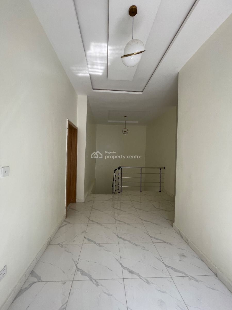 4 Bedroom Semi-detached Duplex + Bq in a Communal Living Space, Situated in a Well Developed Area, Vgc, Lekki, Lagos, Semi-detached Duplex for Sale