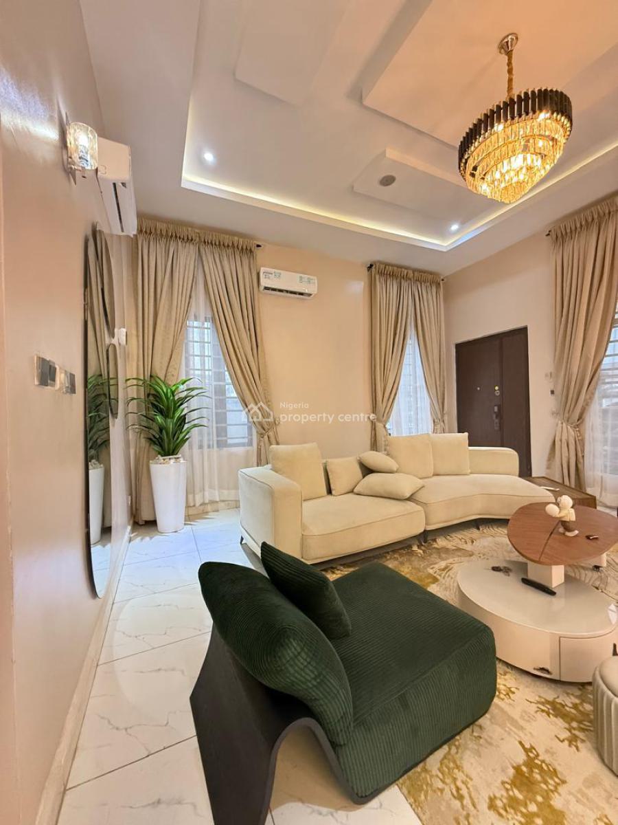 Standard 4bedroom, Ikota, Lekki, Lagos, Flat / Apartment Short Let