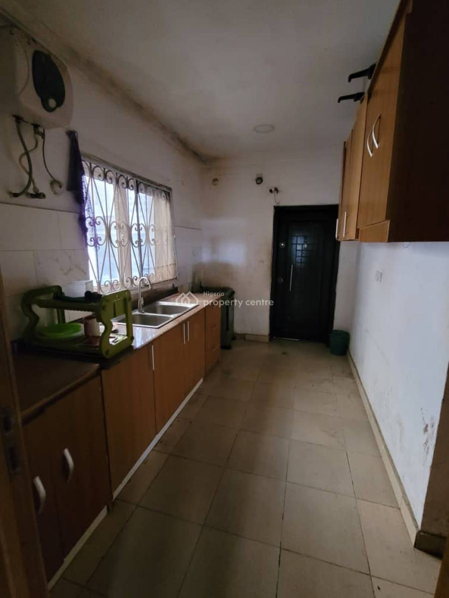 Spacious 3bedroom Terrace Duplex with Bq, Ologolo, Lekki, Lagos, Terraced Duplex for Rent
