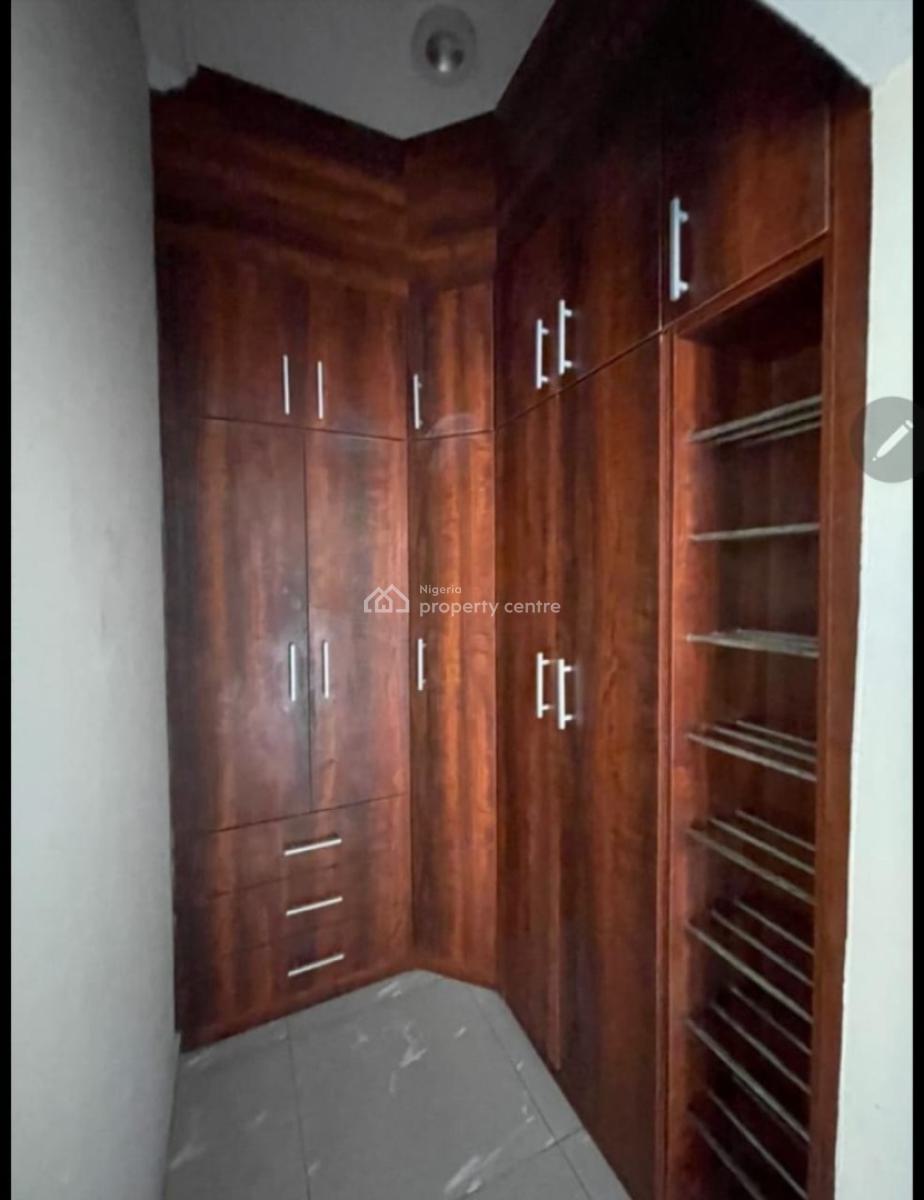 3bedroom Apartment (ground Floor), Lekki Phase 1, Lekki, Lagos, Flat / Apartment for Rent