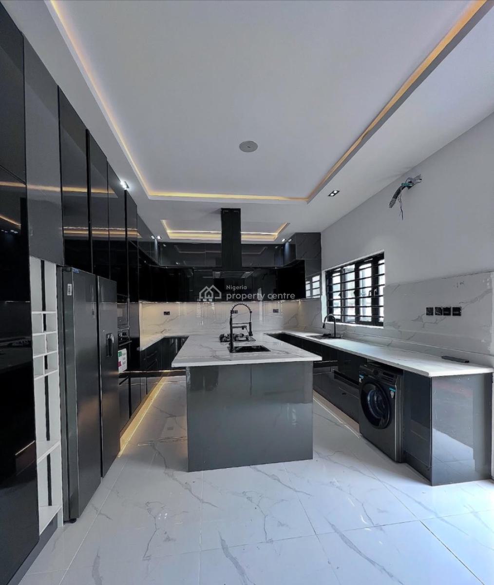 Luxury 5 Bedroom Fully Detached with Swimming Pool, Solar Inverter, Lekki County, Lekki, Lagos, Detached Duplex for Sale