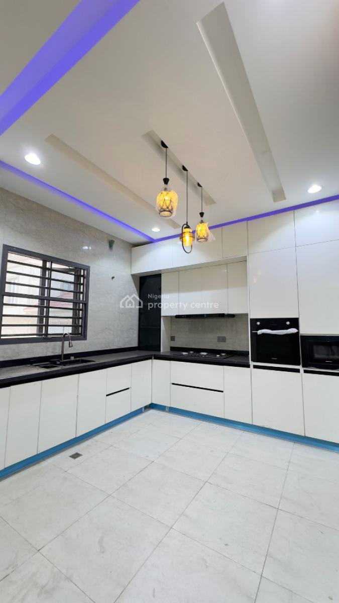 Newly Built 4 Bedrooms Detached Duplex, Lugbe By Shoprite, Lugbe District, Abuja, Detached Duplex for Sale