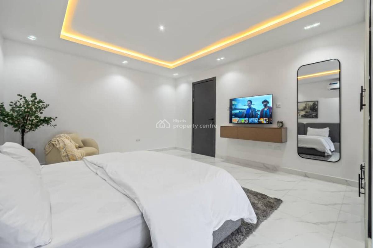 Luxury 1-bedroom Apartment, Lekki Phase 1, Lekki, Lagos, Mini Flat (room and Parlour) Short Let