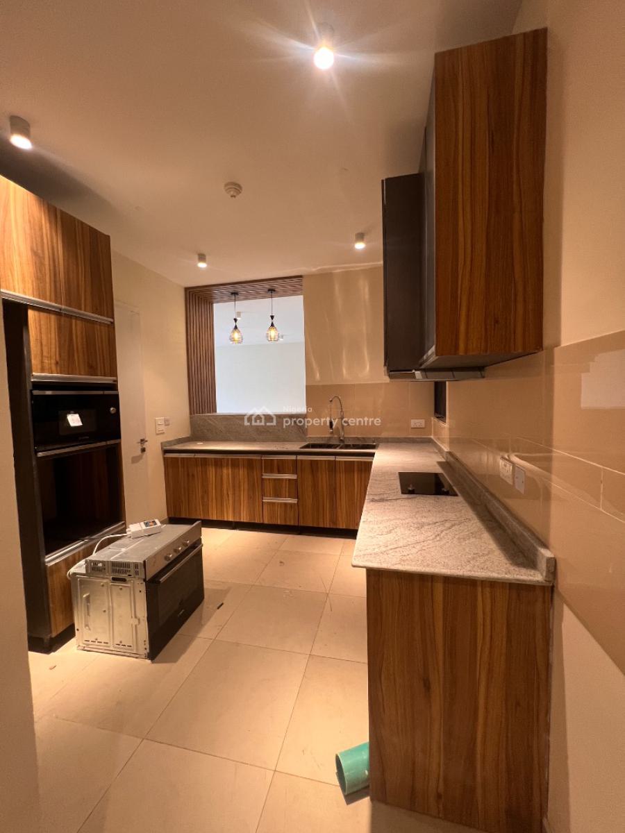 Newly Built 2 Bedroom Apartment with Swimming Pool, Gym and Bq, Suitable for Investment and Personal Residence, Lekki Phase 1, Lekki, Lagos, Flat / Apartment for Sale