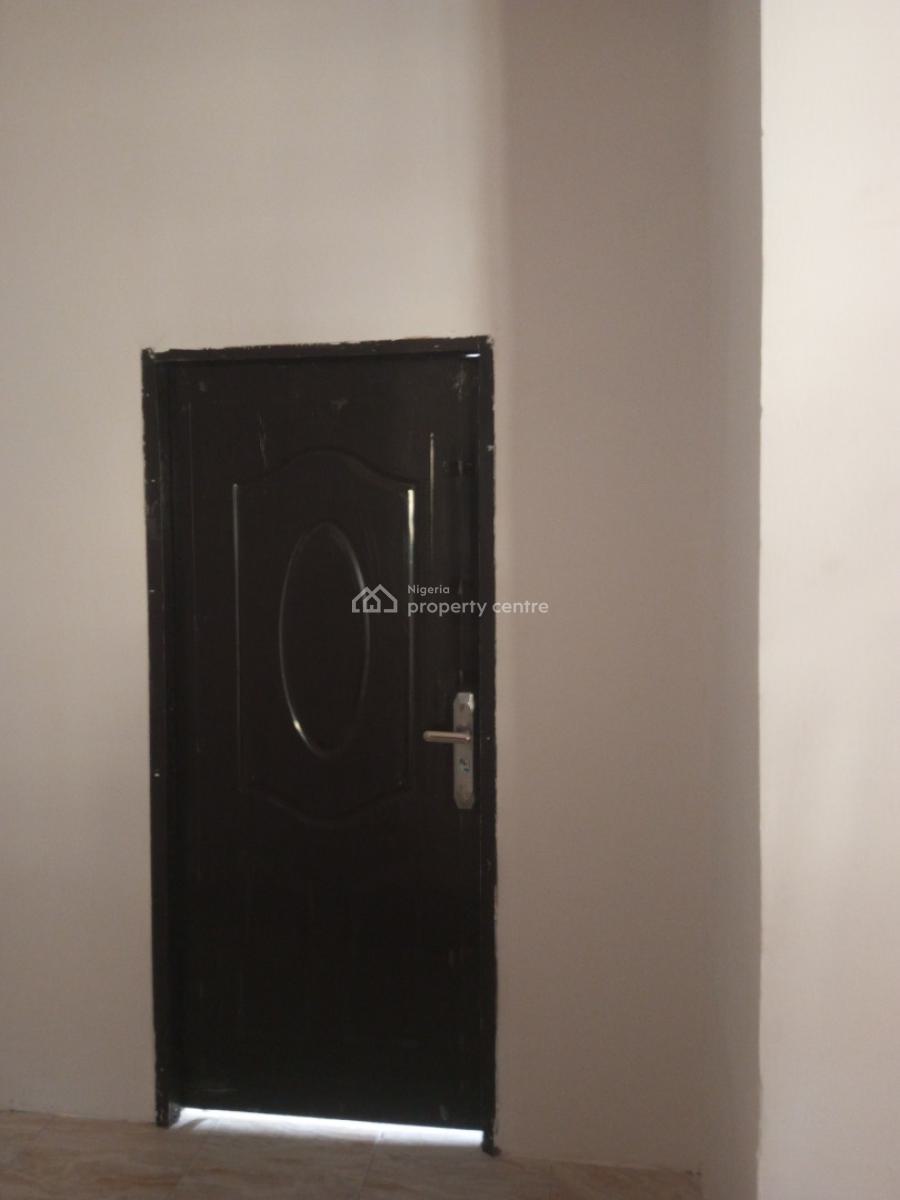 Lovely 2 Bedroom Upstairs with Open Plan Kitchen Close to The Road, Ajah, Lagos, Flat / Apartment for Rent