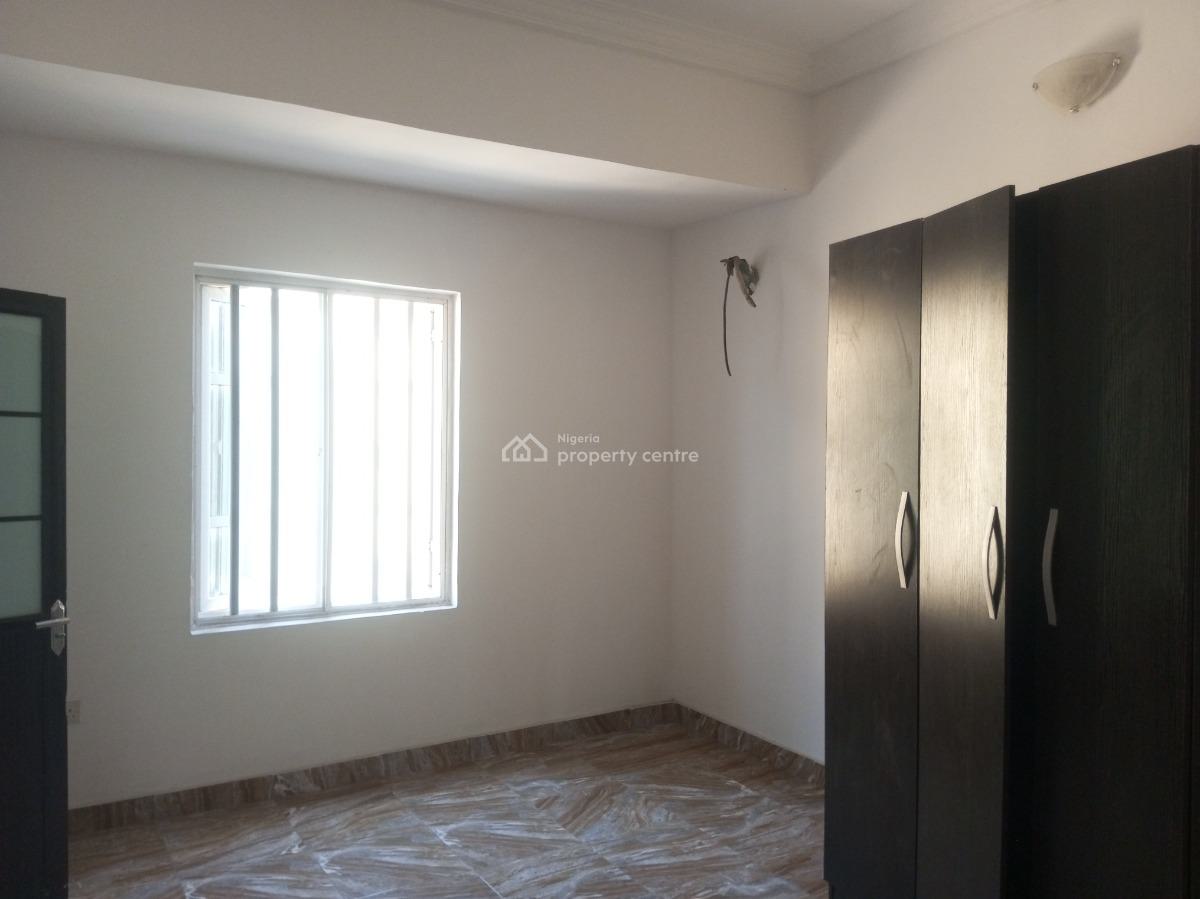 Lovely 2 Bedroom Upstairs with Open Plan Kitchen Close to The Road, Ajah, Lagos, Flat / Apartment for Rent
